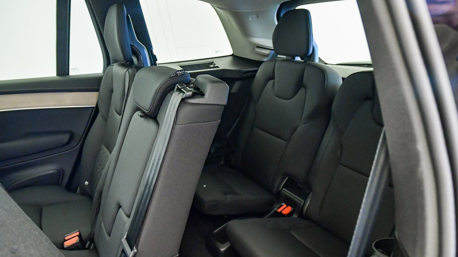 New 2026 Volvo XC90 B5 Core image 24