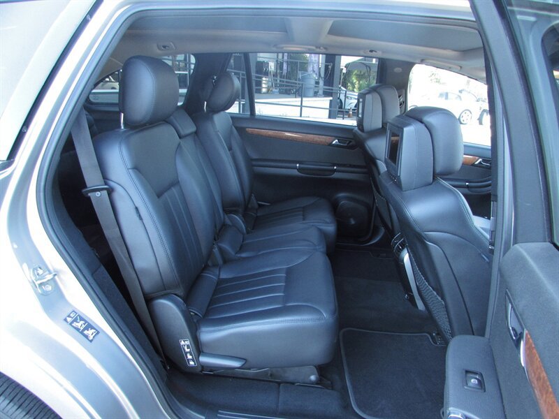 Used 2008 Mercedes-Benz R 350 4MATIC image 28
