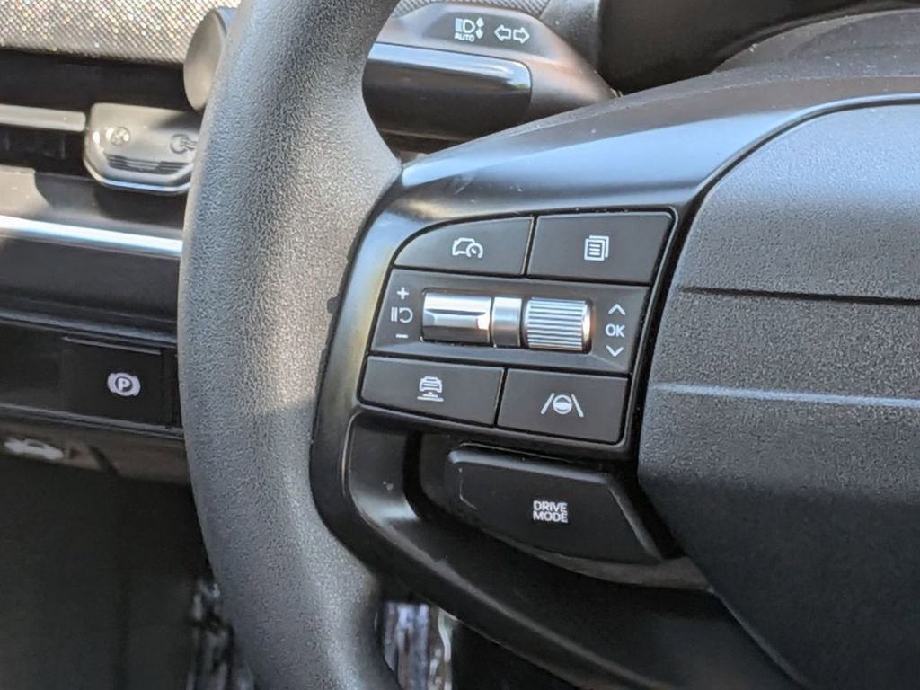 Used 2025 Kia K4 LXS image 19