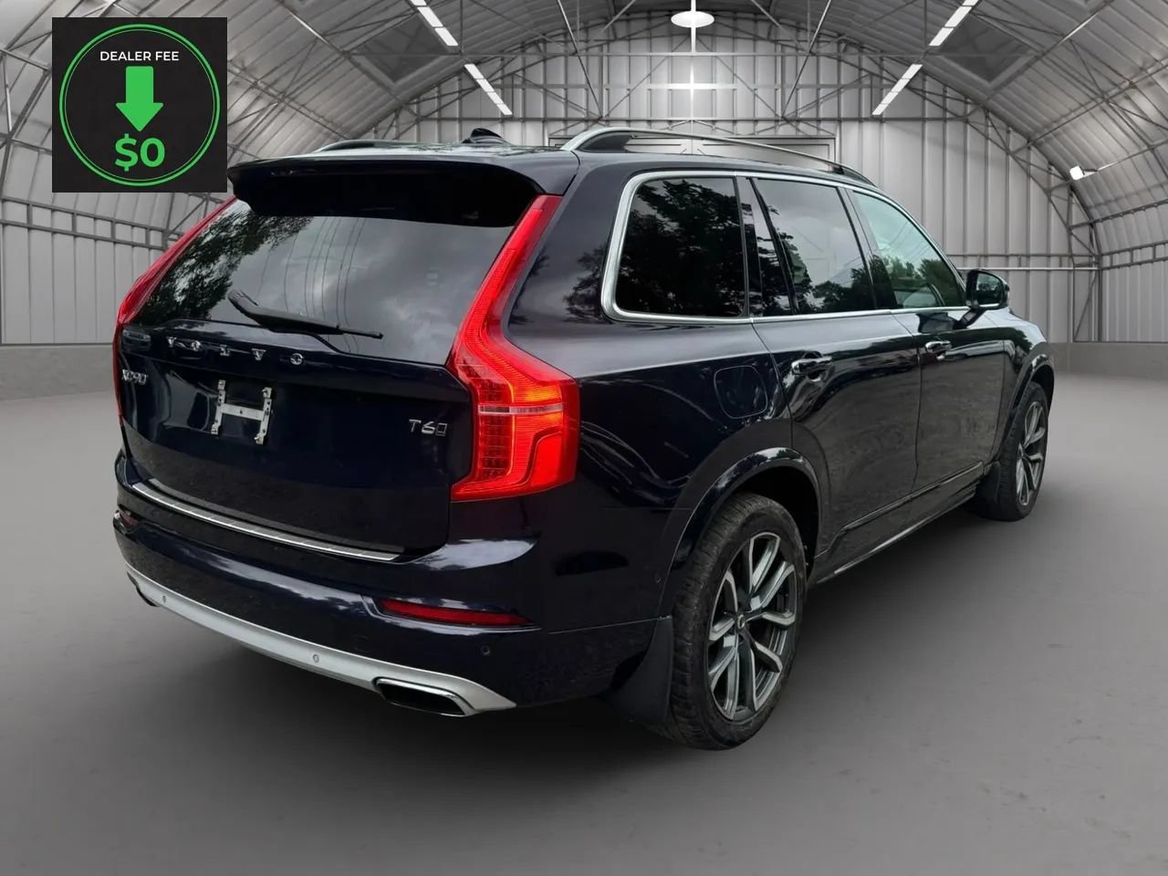 Used 2016 Volvo XC90 T6 Momentum w/ Protection Package Plus AWD/4WD image 5