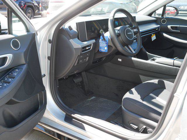 New 2026 Hyundai Sonata SEL AWD/4WD image 5