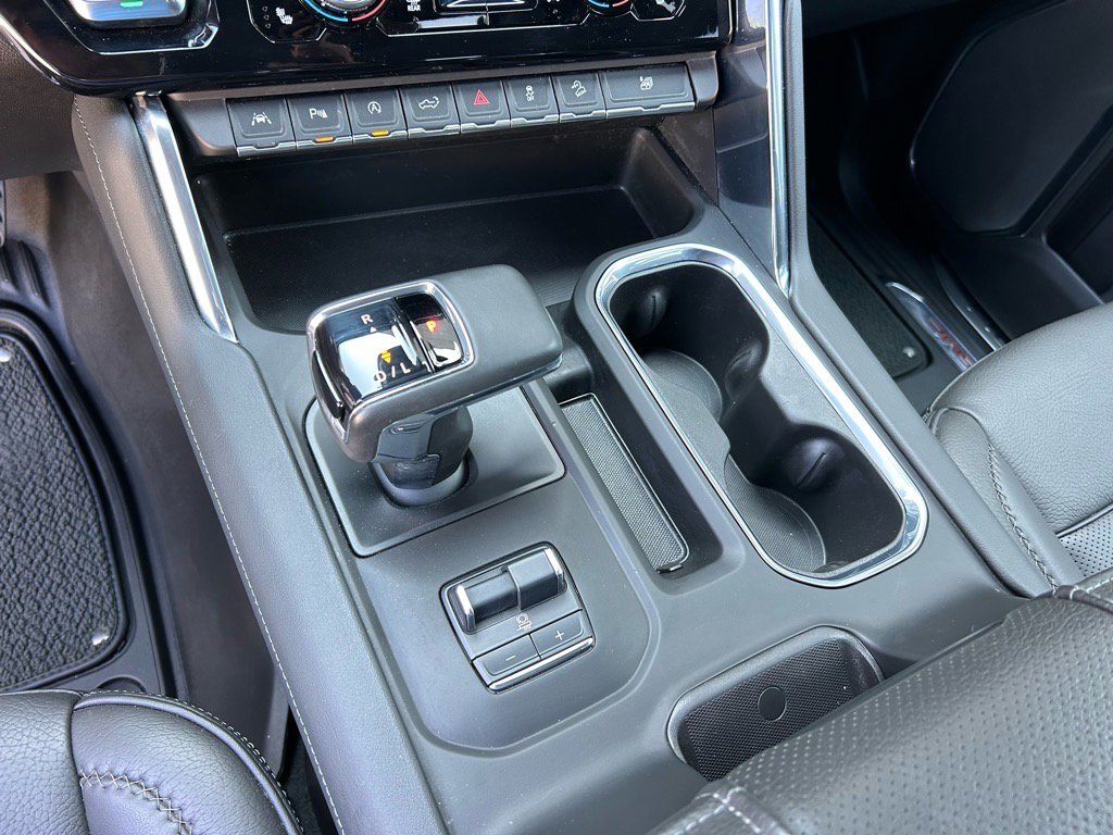 Used 2024 GMC Sierra 1500 Denali w/ Denali Reserve Package image 32