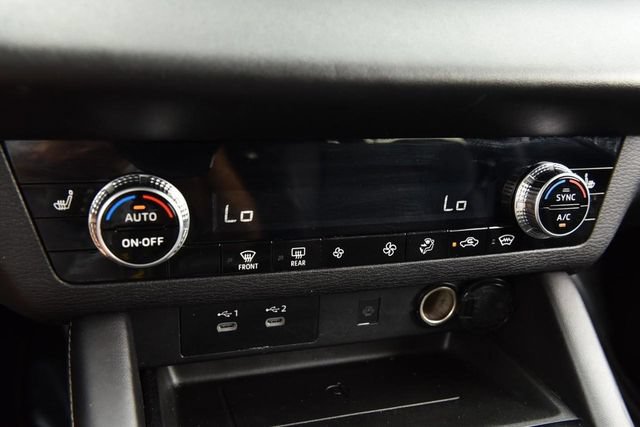 Used 2025 Mitsubishi Outlander SE AWD/4WD image 18