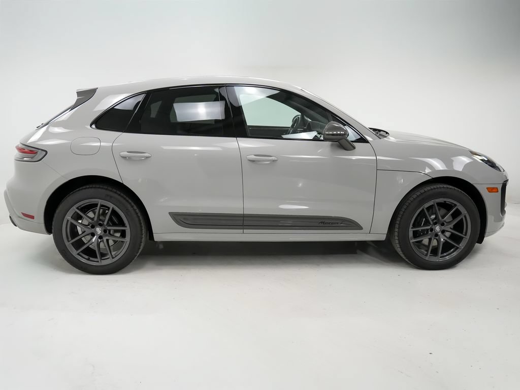 Certified 2026 Porsche Macan Turbo AWD/4WD image 9