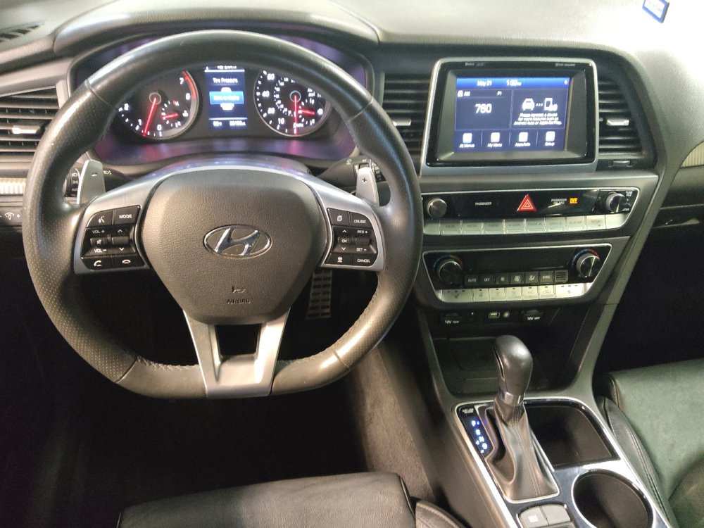 Used 2019 Hyundai Sonata Sport w/ Tech Package 03 FWD image 22