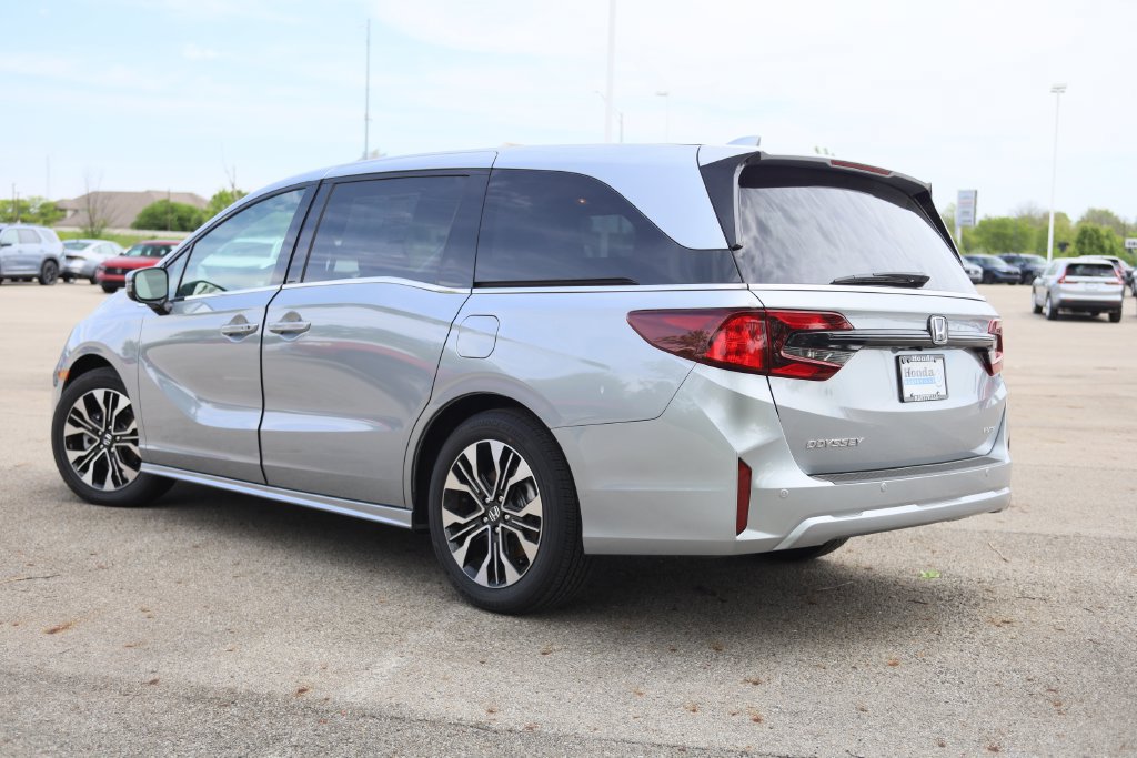 New 2027 Honda Odyssey Elite image 4