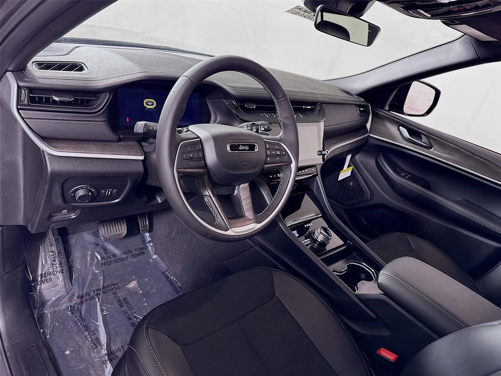 New 2026 Jeep Grand Cherokee L 4WD image 3