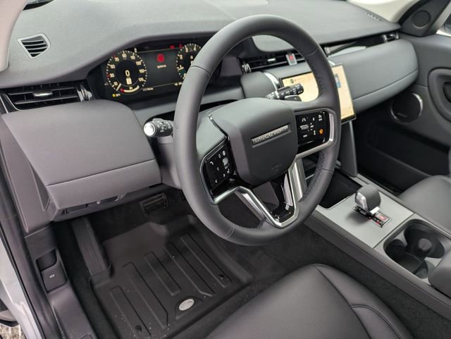 New 2025 Land Rover Discovery Sport S image 7