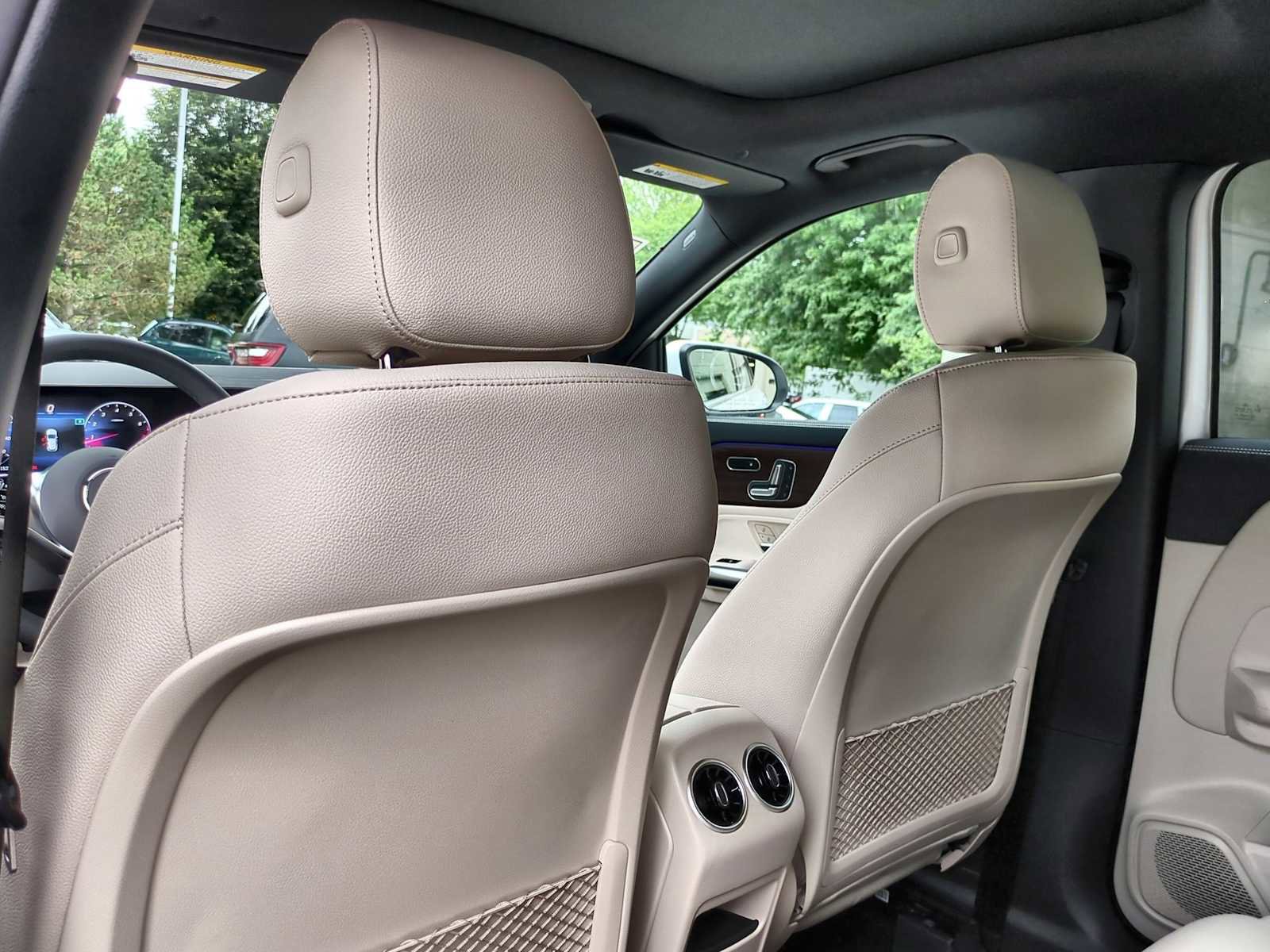 Used 2026 Mercedes-Benz GLA 250 4MATIC image 19