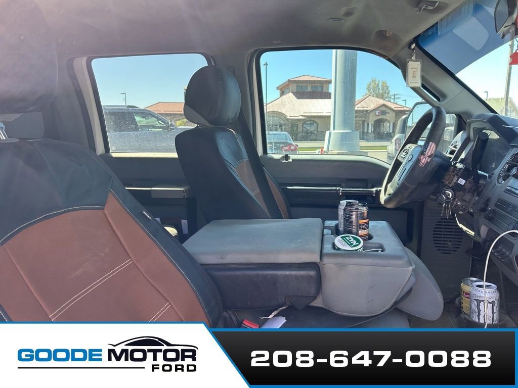 Used 2015 Ford F350 XLT image 3