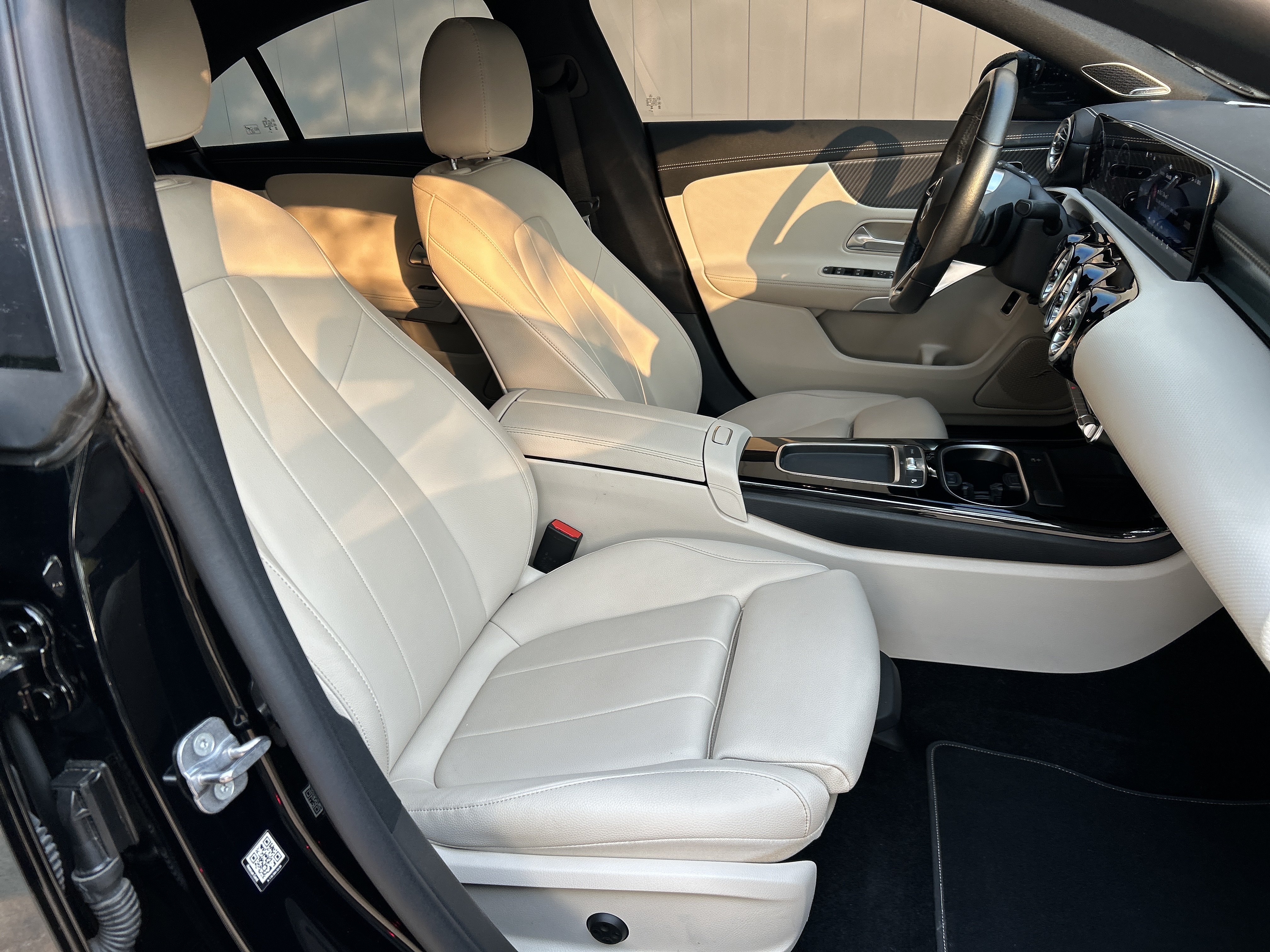 Certified 2024 Mercedes-Benz CLA 250 4MATIC image 51