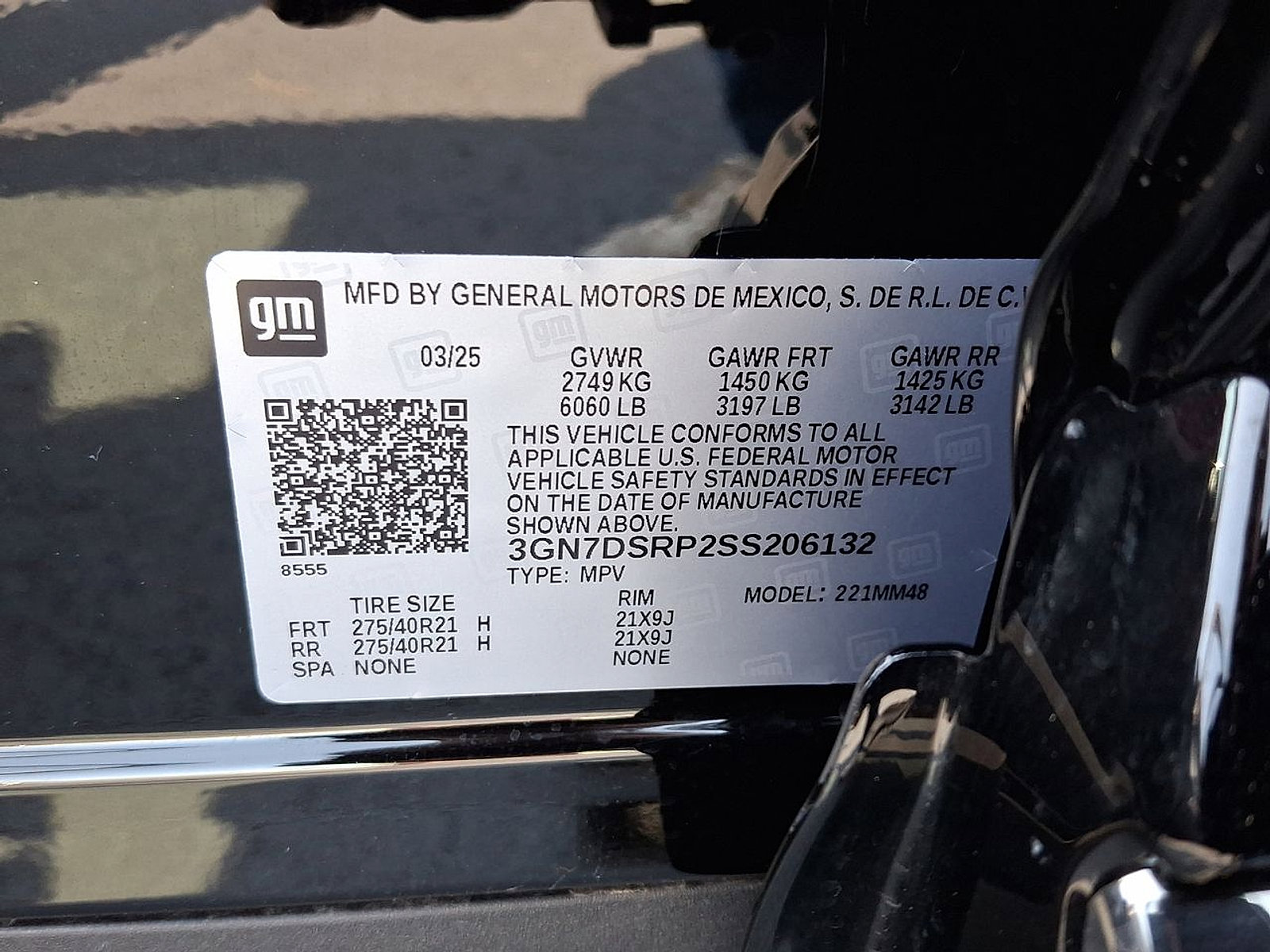 New 2025 Chevrolet Equinox EV RS w/ Convenience Package II FWD image 18