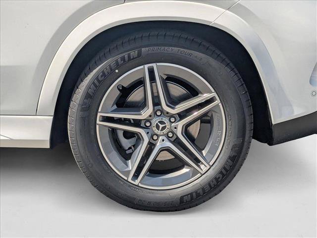 New 2025 Mercedes-Benz GLE 580 4MATIC image 9