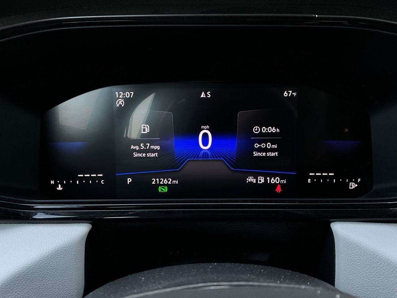 Used 2025 Volkswagen Taos S image 34