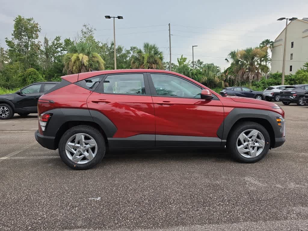 New 2027 Hyundai Kona SE FWD image 8