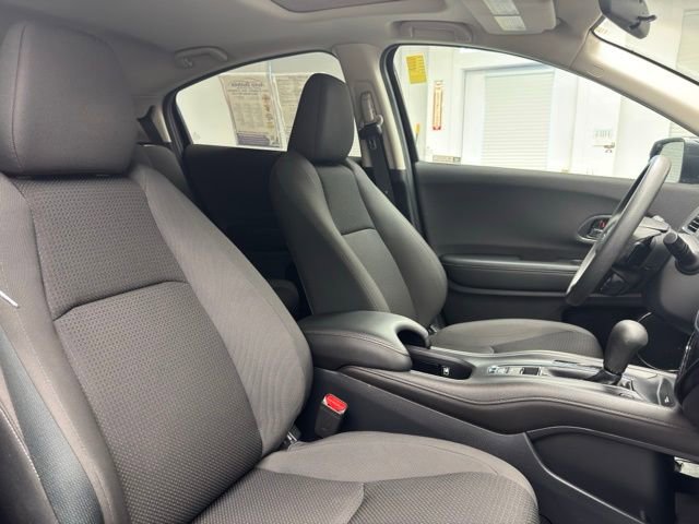 Used 2022 Honda HR-V EX image 11