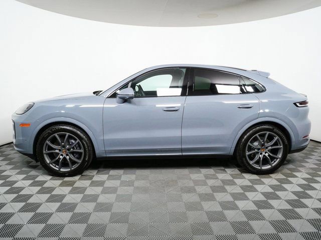 New 2026 Porsche Cayenne Coupe image 2