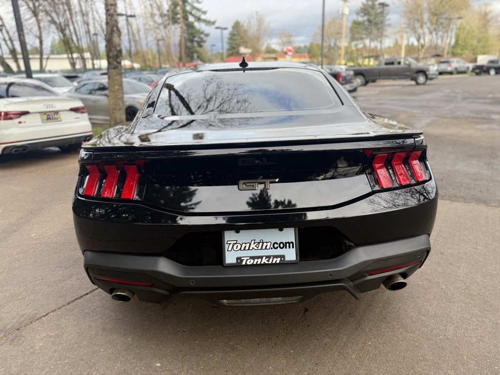 Used 2024 Ford Mustang GT Premium image 11