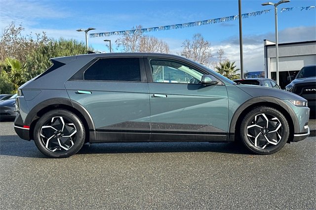 Used 2024 Hyundai Ioniq 5 SEL image 3