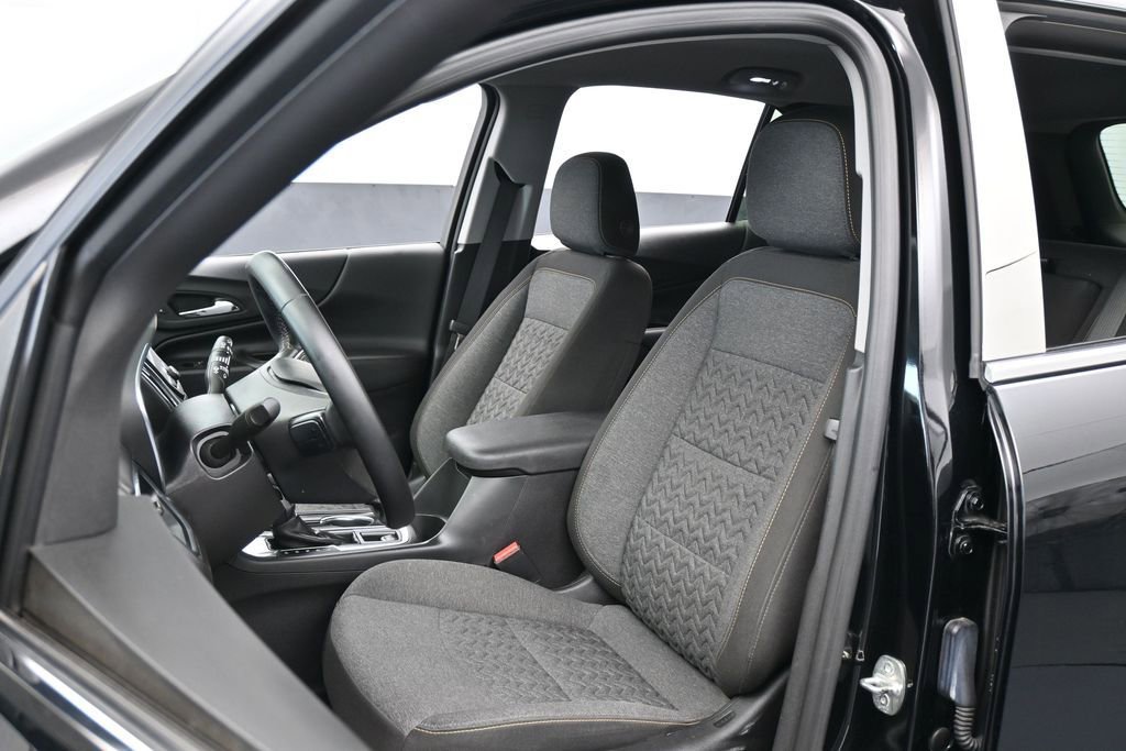 Used 2023 Chevrolet Equinox LT FWD image 10