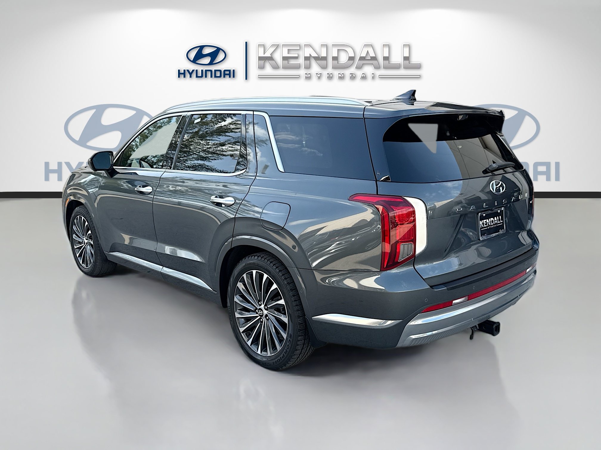 Used 2023 Hyundai Palisade Calligraphy AWD/4WD image 4