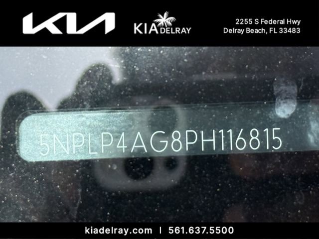 Used 2023 Hyundai Elantra Limited FWD image 5