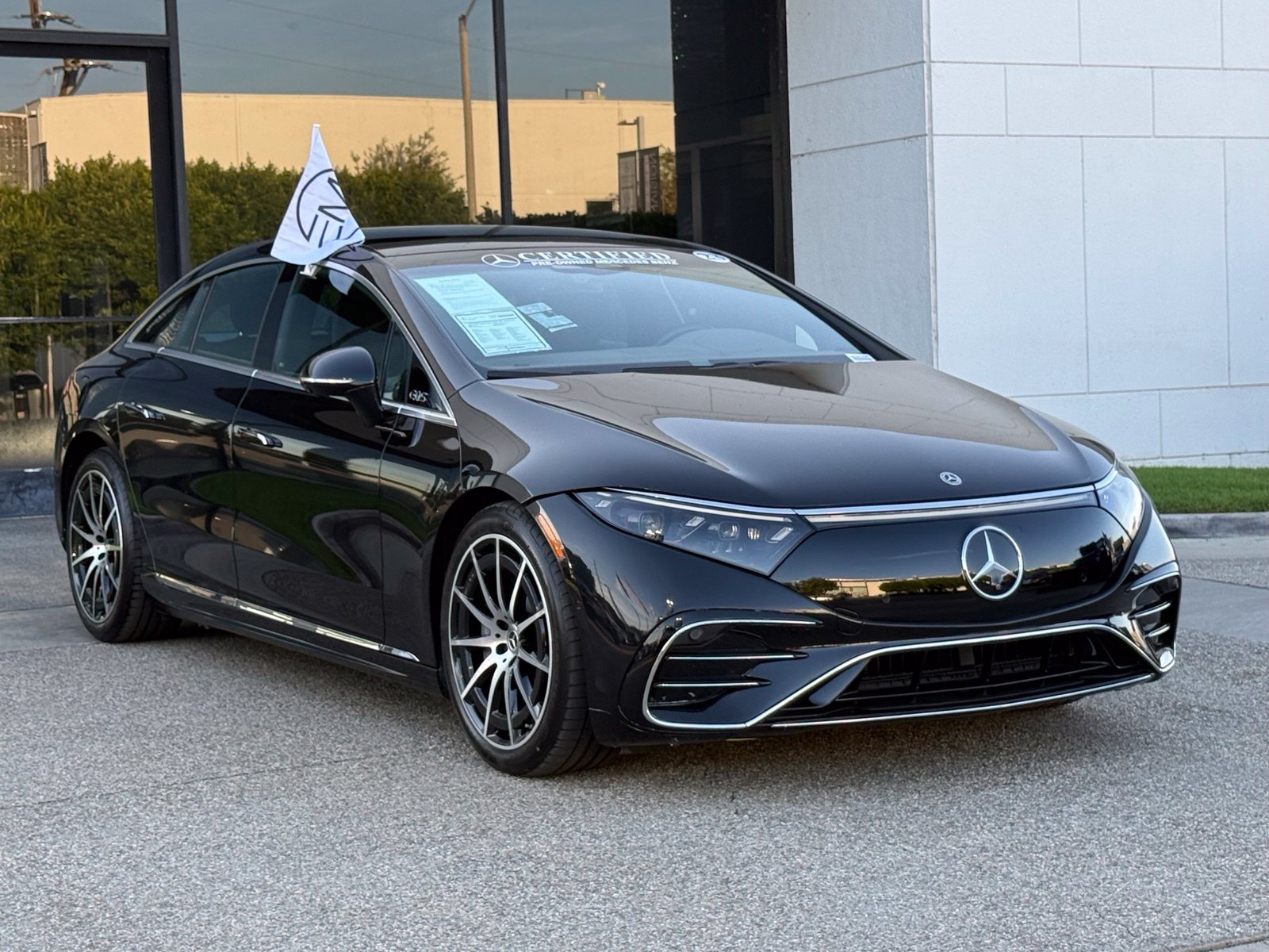 Used 2023 Mercedes-Benz EQS 580 4MATIC Sedan image 8