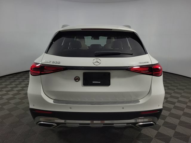 Used 2023 Mercedes-Benz GLC 300 4MATIC image 7
