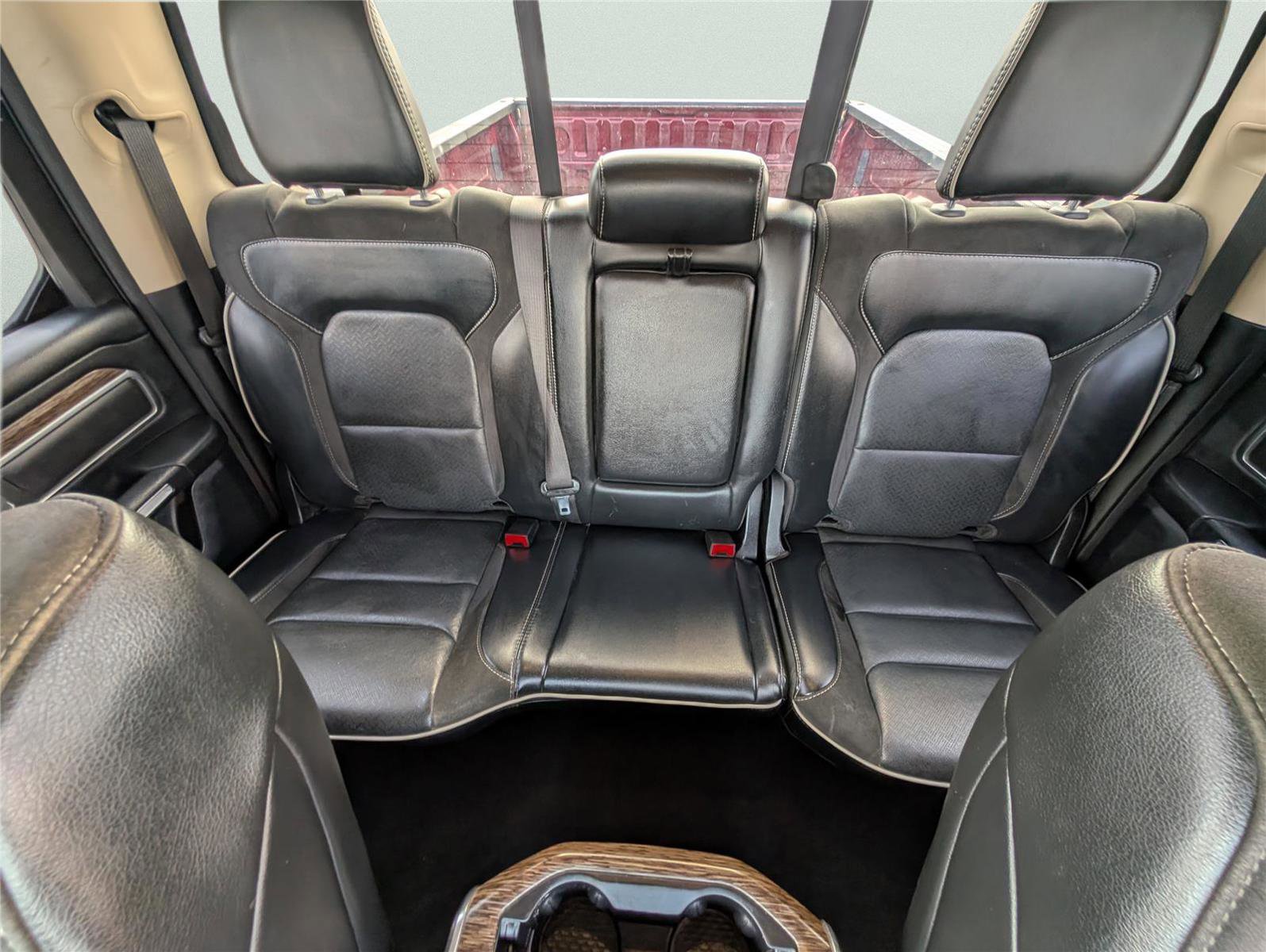 Used 2020 RAM 1500 Laramie image 31