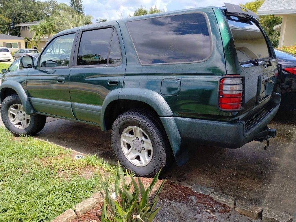 Used 2000 Toyota 4Runner Limited AWD/4WD image 4