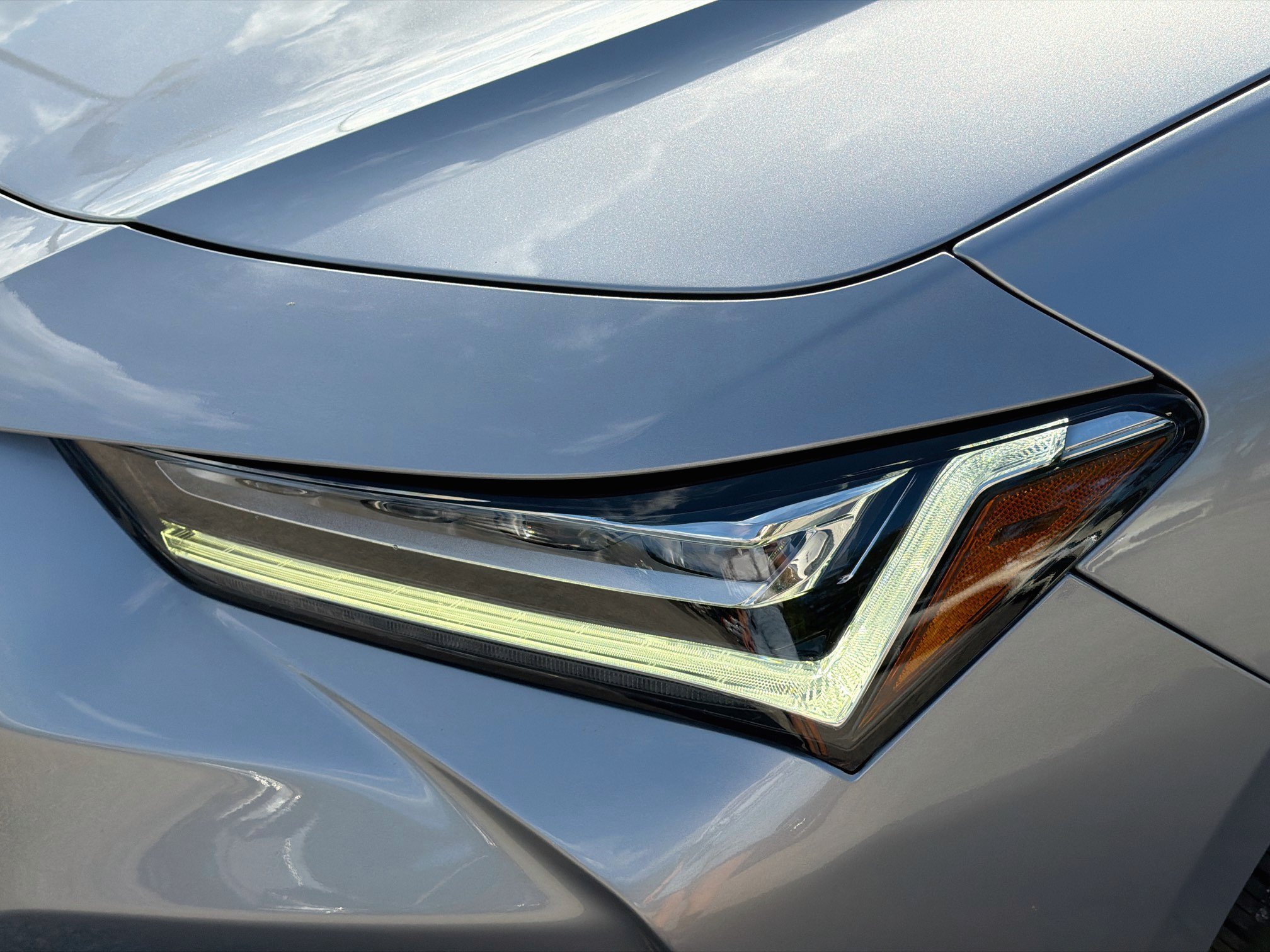 Used 2023 Acura TLX w/ Technology Package FWD image 9