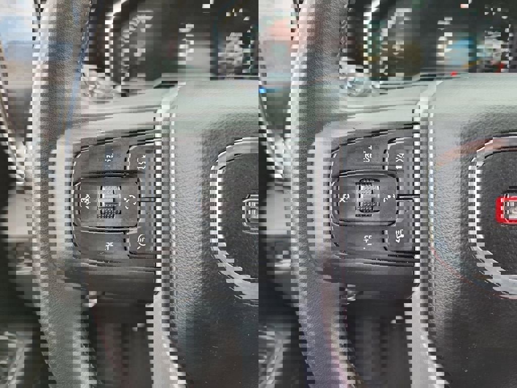 Used 2023 GMC Sierra 1500 Elevation image 24