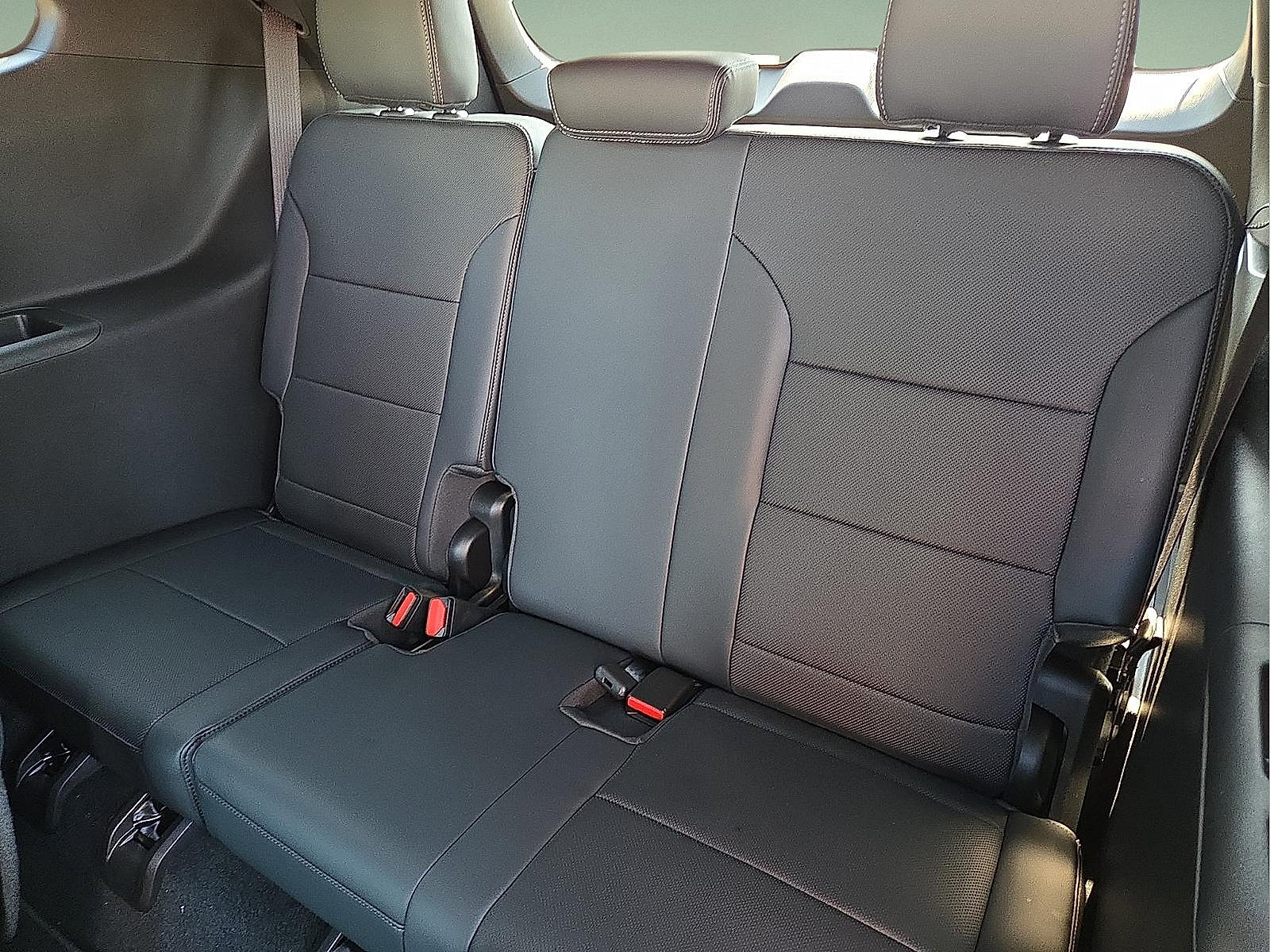 New 2027 Buick Enclave Sport Touring w/ Power Package FWD image 10