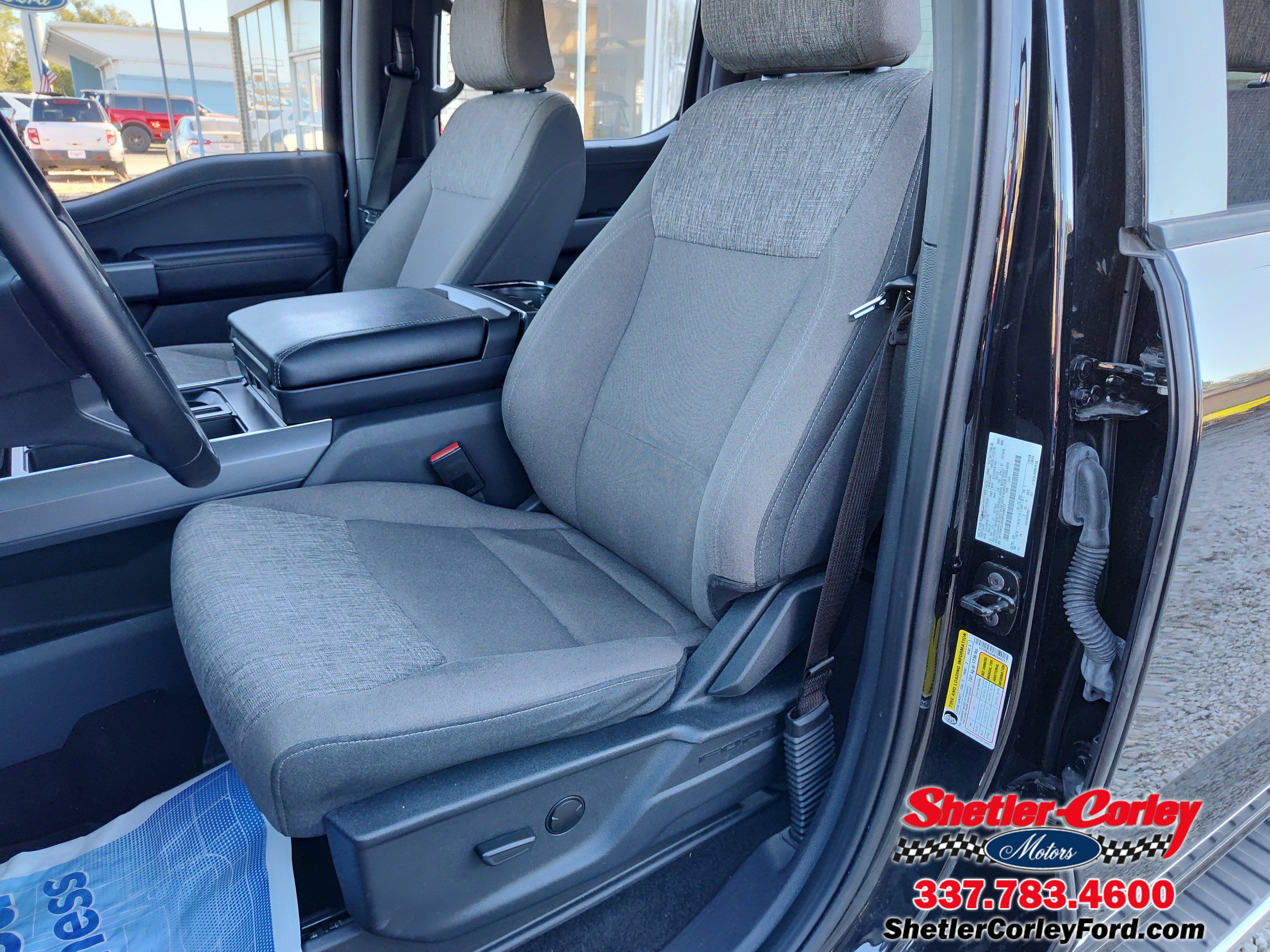 Used 2024 Ford F150 XLT w/ Mobile Office Package image 16