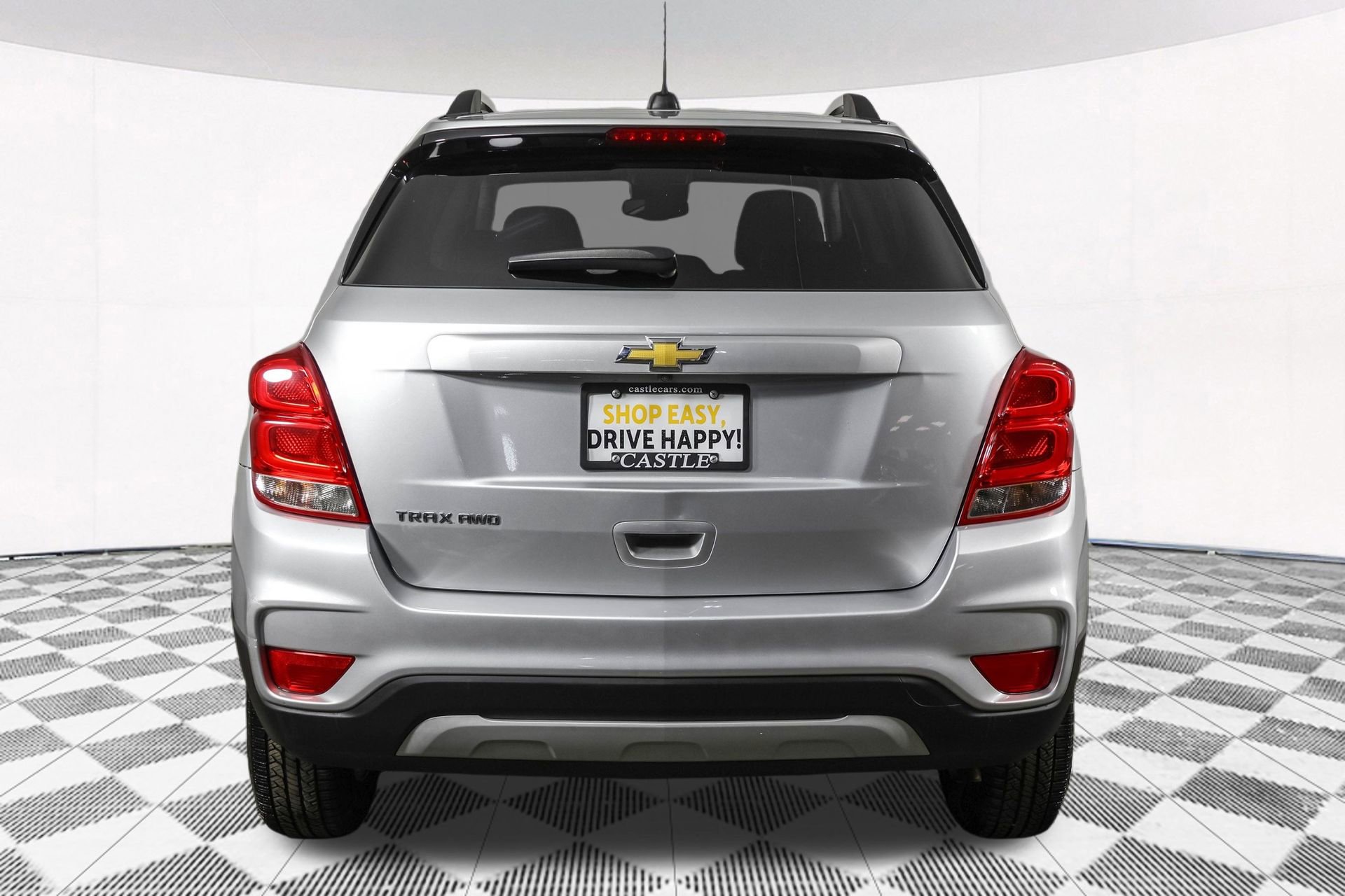 Used 2022 Chevrolet Trax LT w/ LT Convenience Package image 16