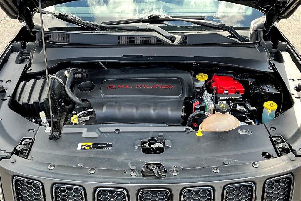 Used 2019 Jeep Compass Altitude image 33