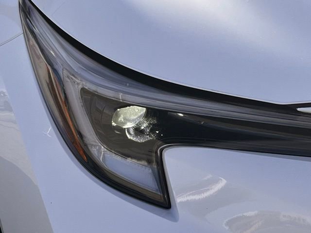 Used 2025 Toyota Corolla SE image 28