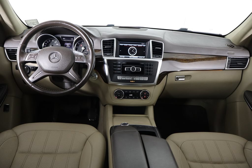 Used 2014 Mercedes-Benz GL 450 4MATIC image 19