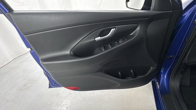 Used 2020 Hyundai Elantra GT image 19