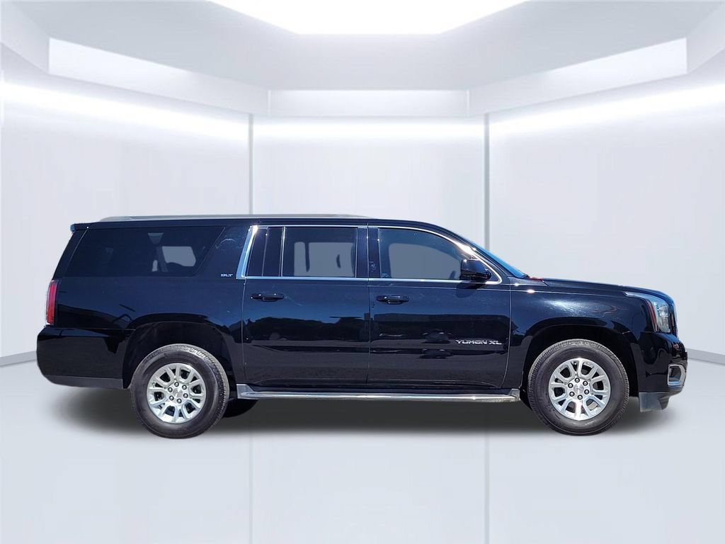 Used 2020 GMC Yukon XL SLT RWD image 3