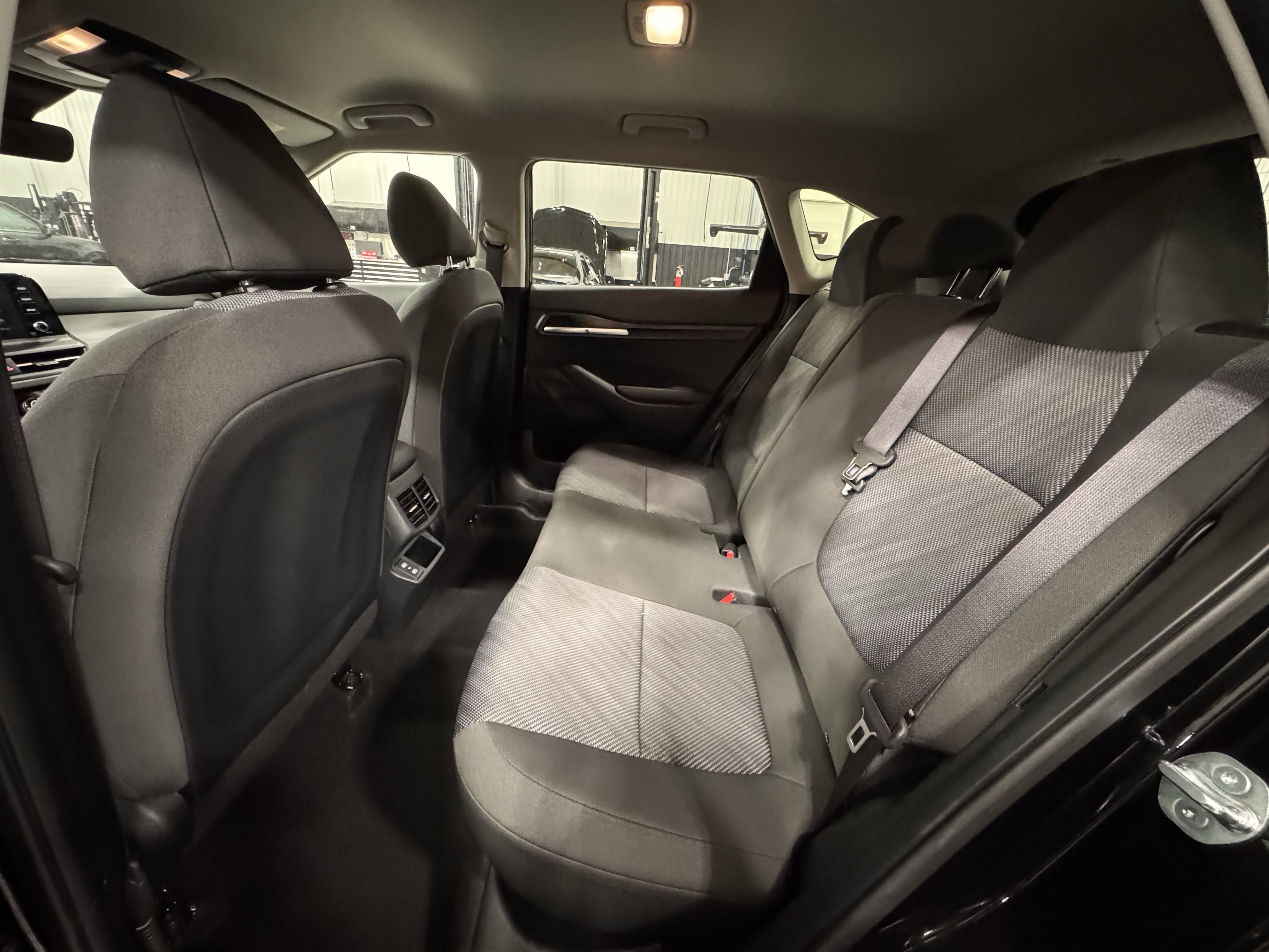 Certified 2025 Kia Seltos LX image 20