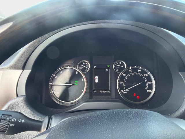 Used 2022 Lexus GX 460 Premium w/ Accessory Package AWD/4WD image 28