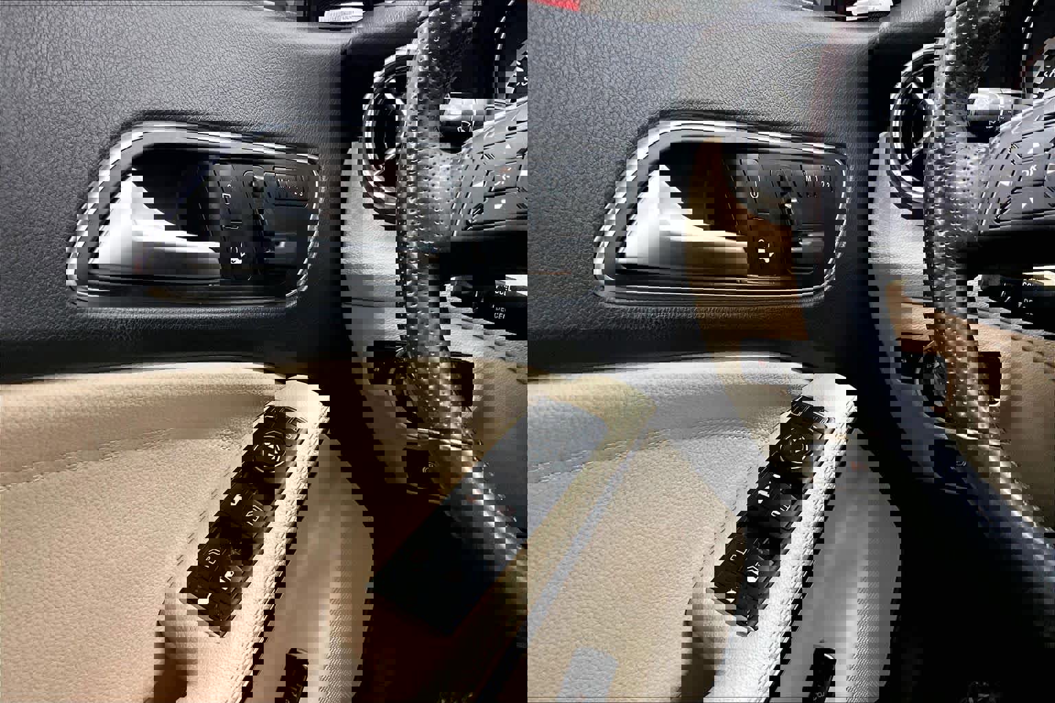 Used 2014 Mercedes-Benz CLA 250 image 35