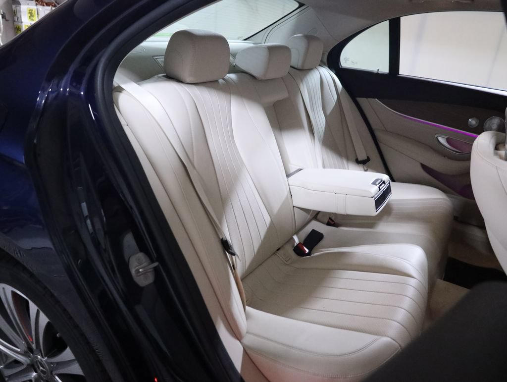 Certified 2018 Mercedes-Benz E 400 4MATIC Sedan image 55