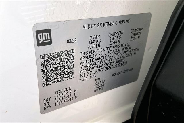 Used 2024 Chevrolet Trax LT w/ Sunroof Package FWD image 14