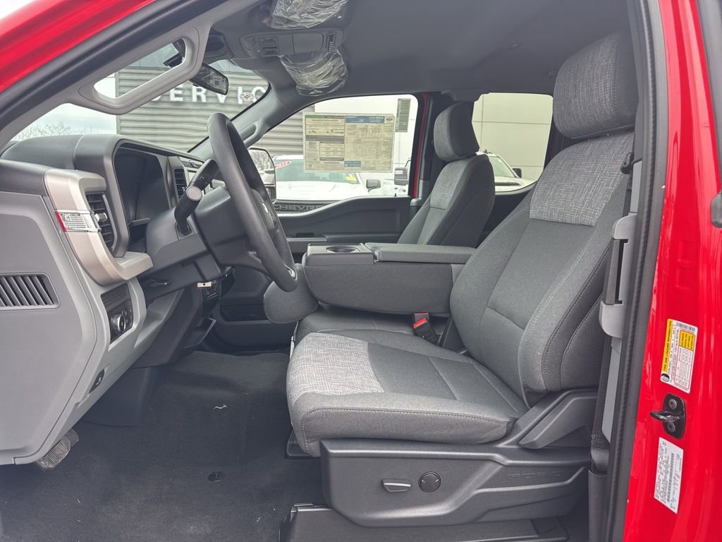 New 2026 Ford F250 XLT w/ FX4 Off-Road Package image 12
