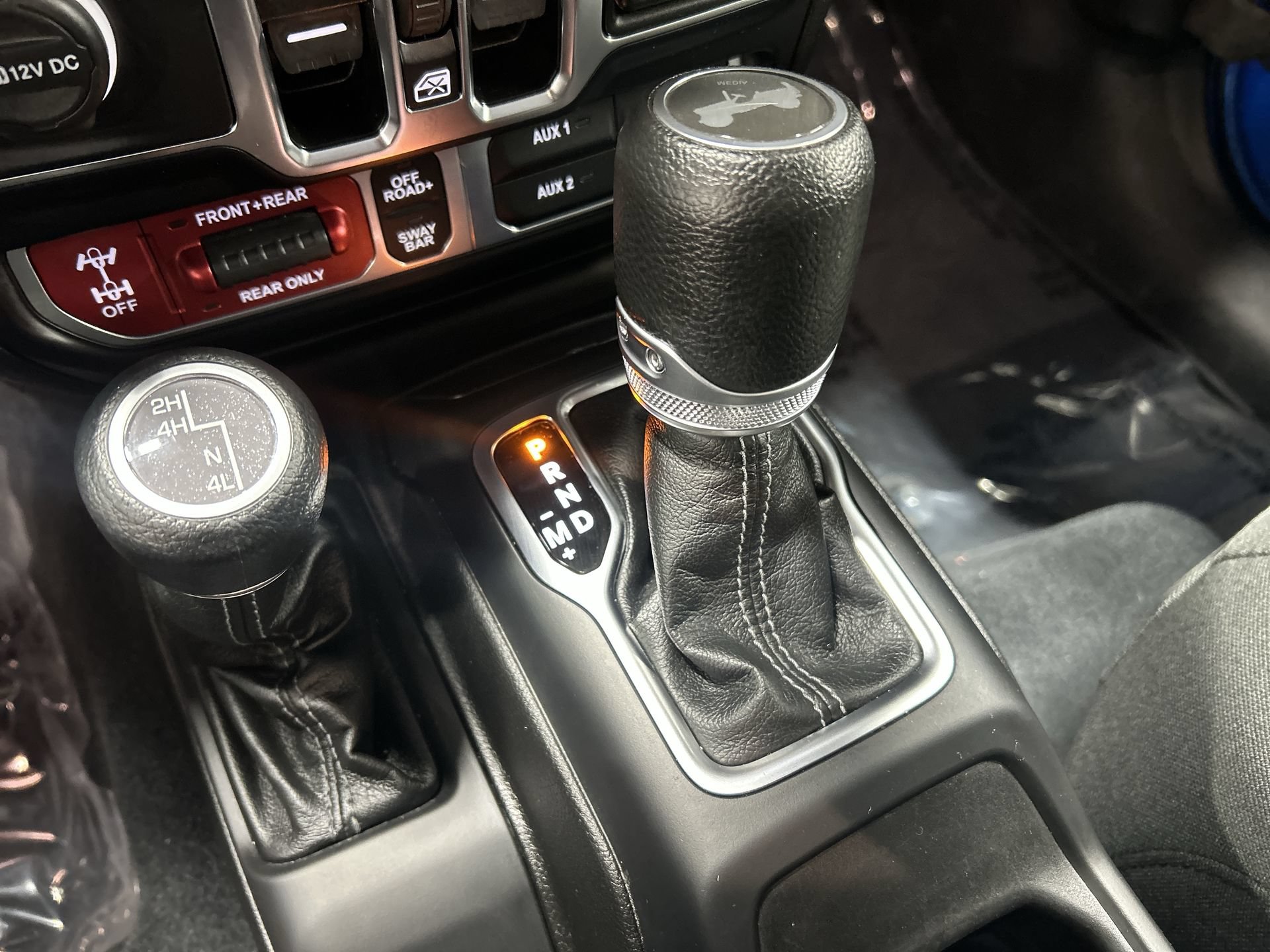 Used 2024 Jeep Wrangler Unlimited Rubicon AWD/4WD image 17