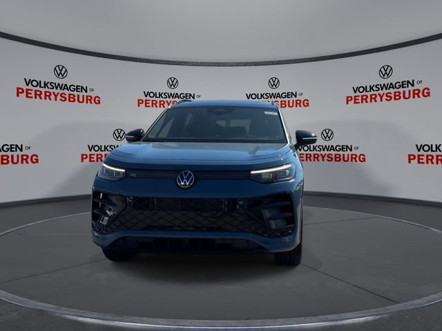 New 2026 Volkswagen Tiguan SE R-Line AWD/4WD image 3