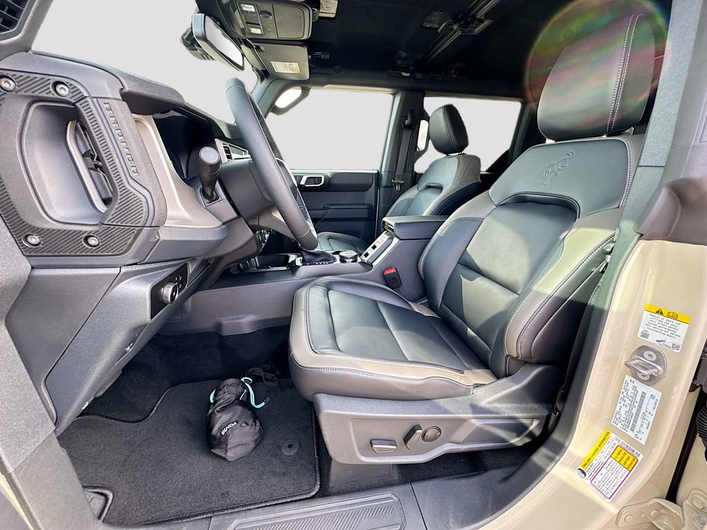 New 2026 Ford Bronco Outer Banks AWD/4WD image 24