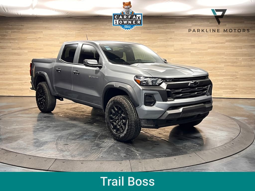 Used 2025 Chevrolet Colorado Trail Boss image 1